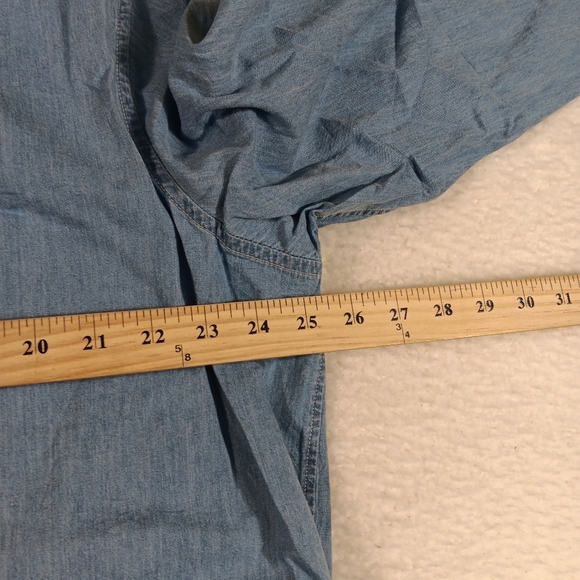 Vineyard Vines Shirt Mens XL Blue Chambray Classic Fit Preppy Office NWT - Picture 12 of 14